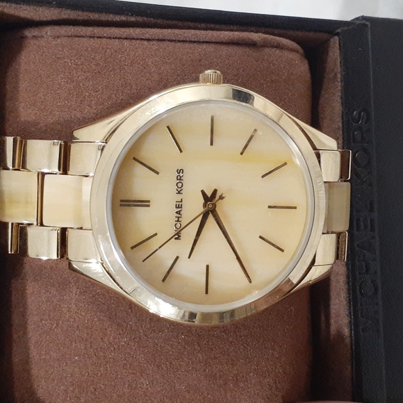 MICHAEL KORS WATCH NWT - Picture 1 of 5